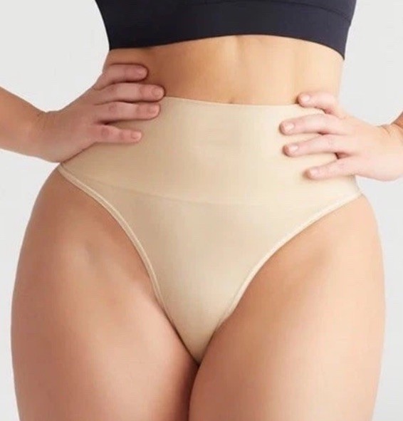 YUMMIE Women’s Seamless Shapewear Thong Ultralight Beige Polyamide Size S / M