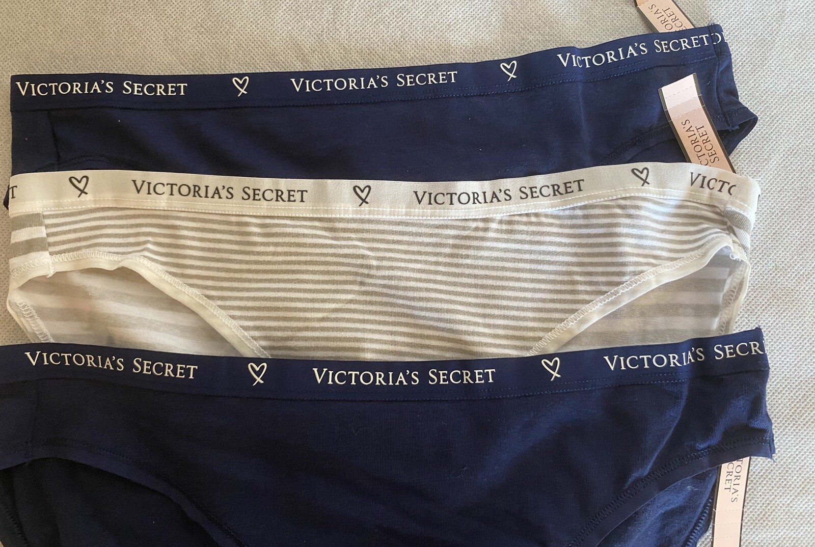 VICTORIA’S SECRET Size M 2019 3pk Bikini Striped & Solid Logo Band Panties