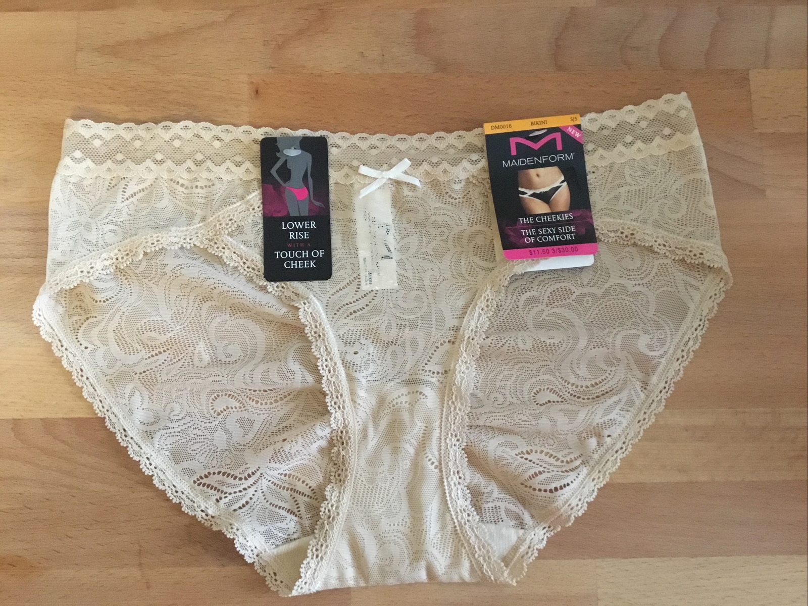 Maidenform DM0016 The Cheekies Beige Bikini Panty Size SMALL/5 NWT