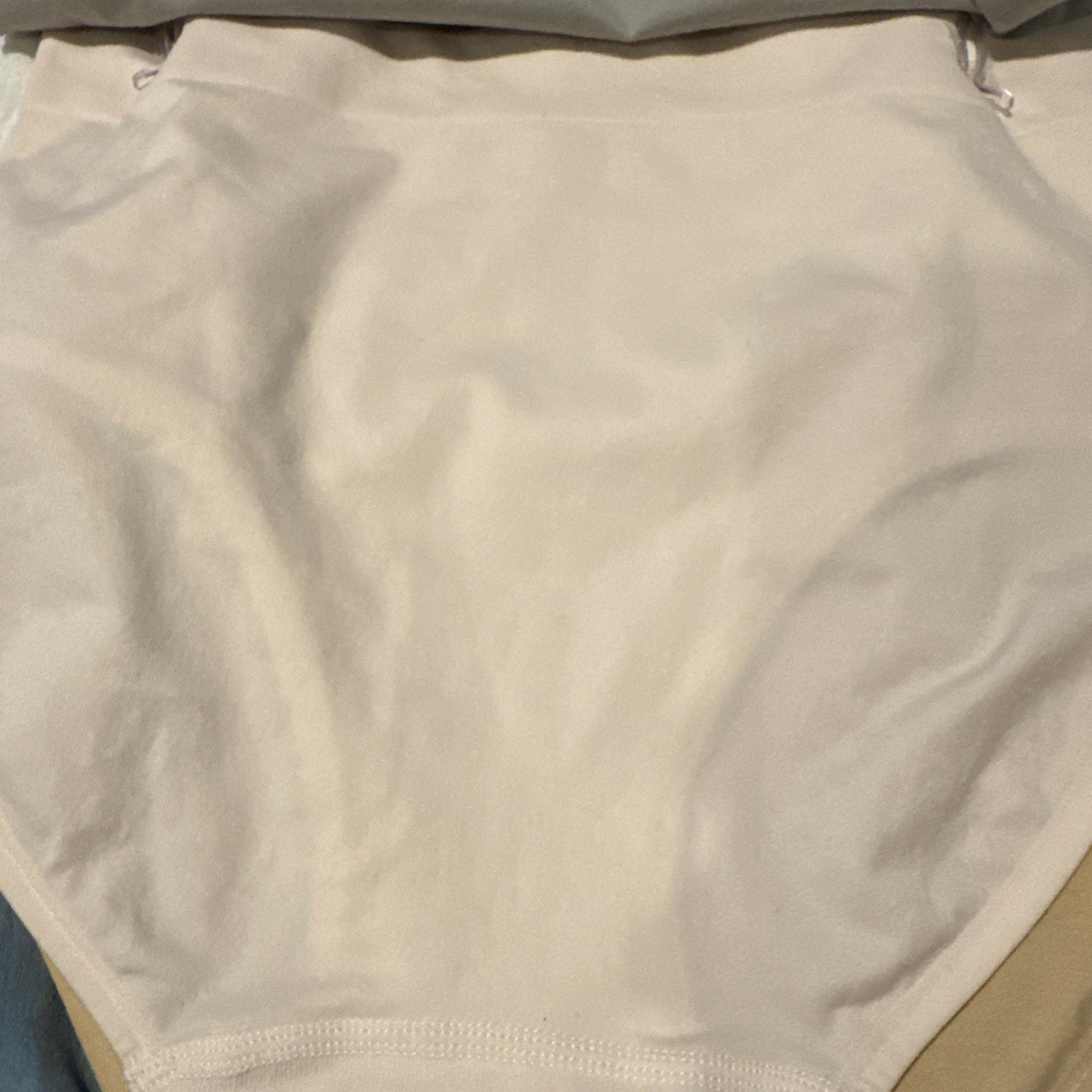 NWT Yummie Heather Thomson 5 Pack Seamless Briefs Panties Nylon Size Medium
