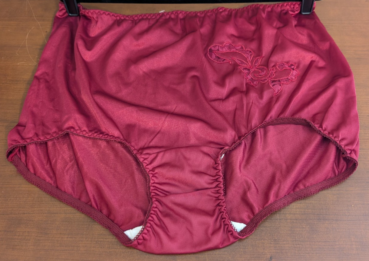 2 pr CONTESSA 100% Nylon Brief Panties Lace Floral Applique Sz 12 Burgundy NWOT