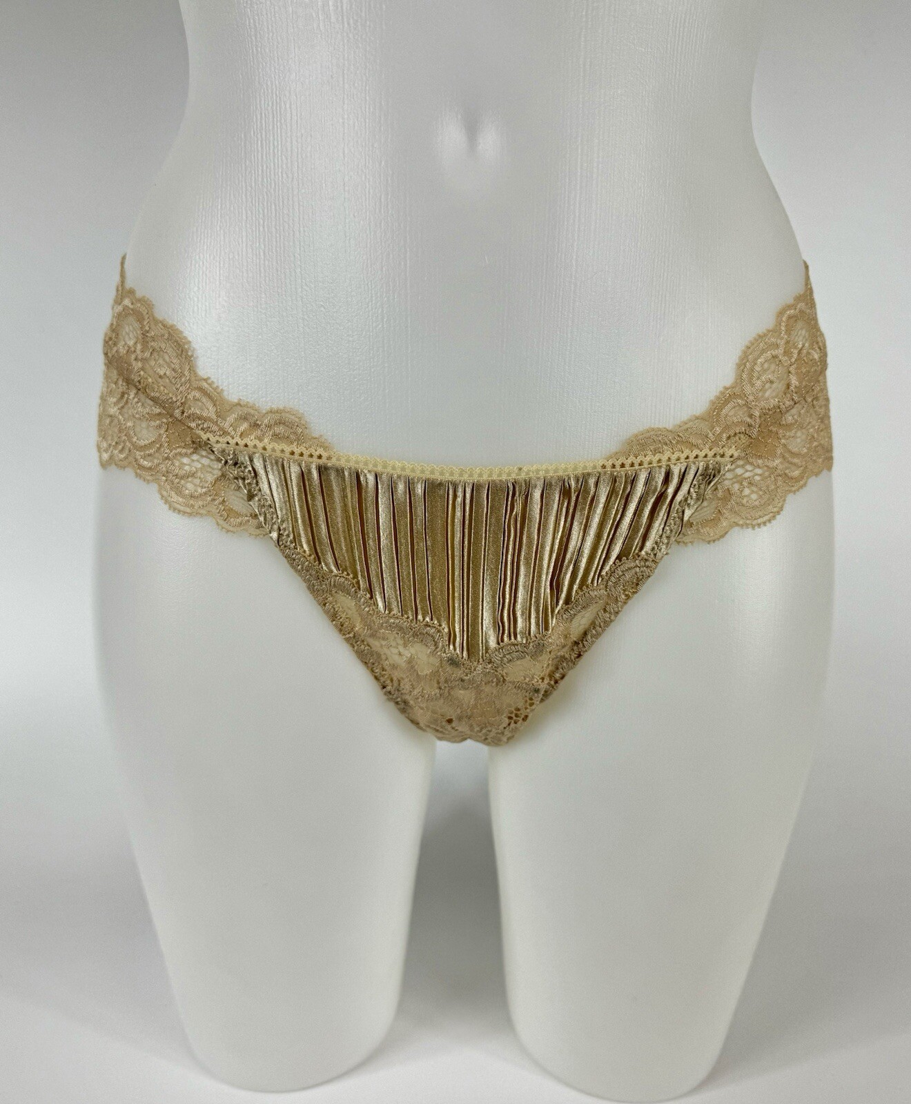 LA PERLA Dessous – Spitzen-Brazil-String in Gold – Luxus Lingerie