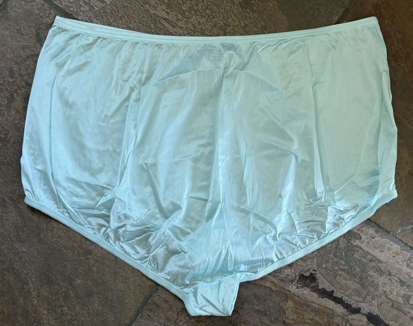 Vanity Fair 12/5XL Sea Foam Green Lace Hip SATIN Full Brief Panties #13001 NEW