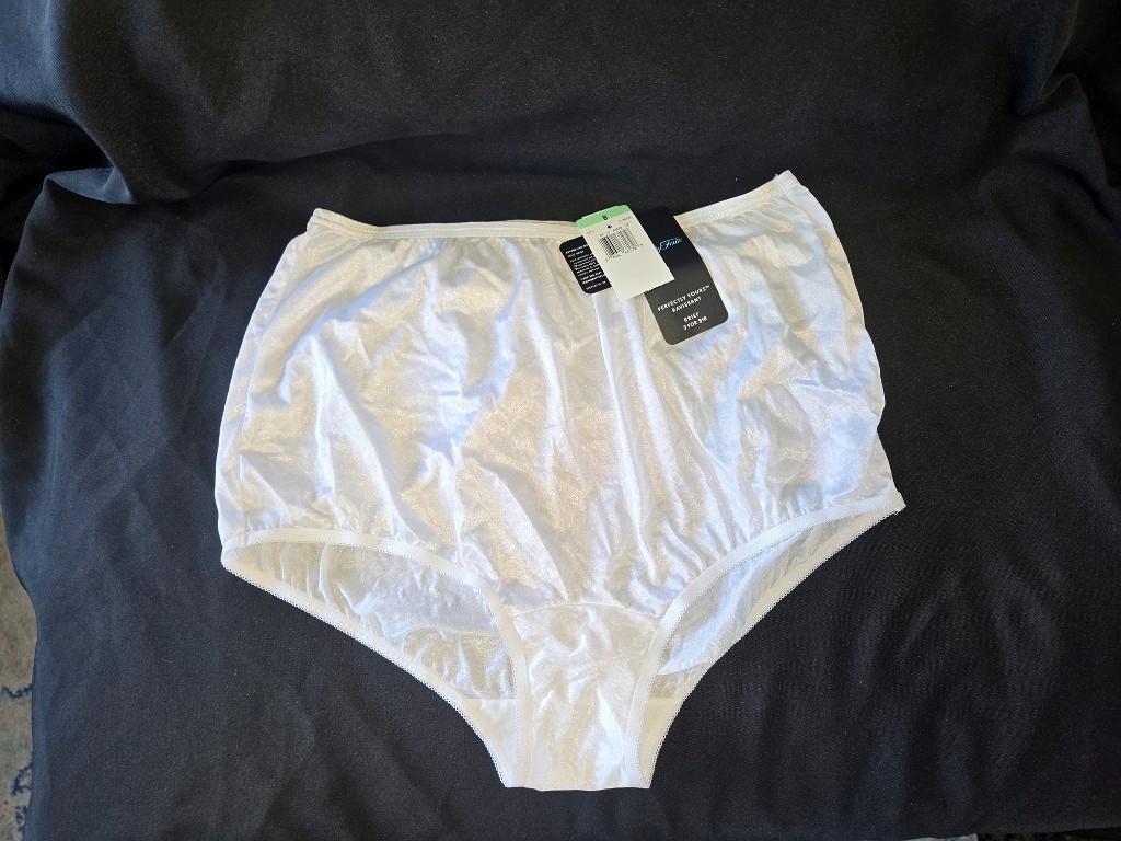NWT VTG Vanity Fair Panties 8 White Silky Satin Nylon Semi Sheer 15712 Granny F9