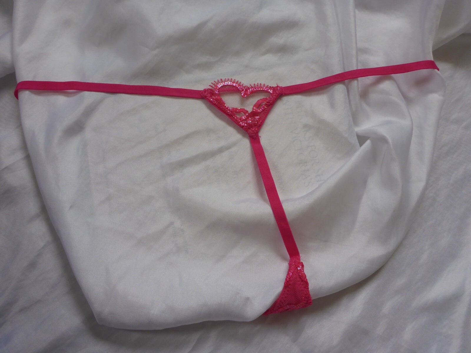 XL, Victoria’s Secret Dream Angel G-String, pink, foiled hearts on mesh, NEW
