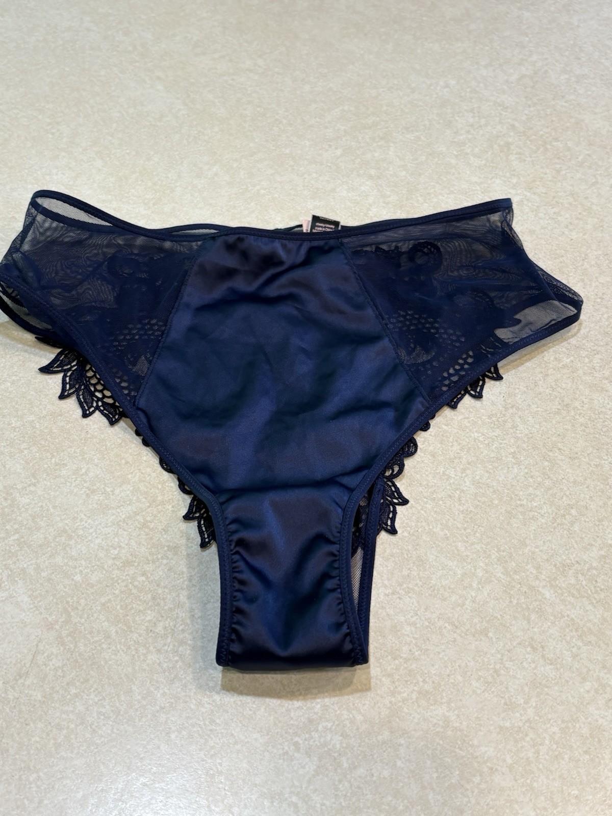 Victoria’s Secret Luxe Dragon Applique Lace High Waist Panty Navy Blue M NWT