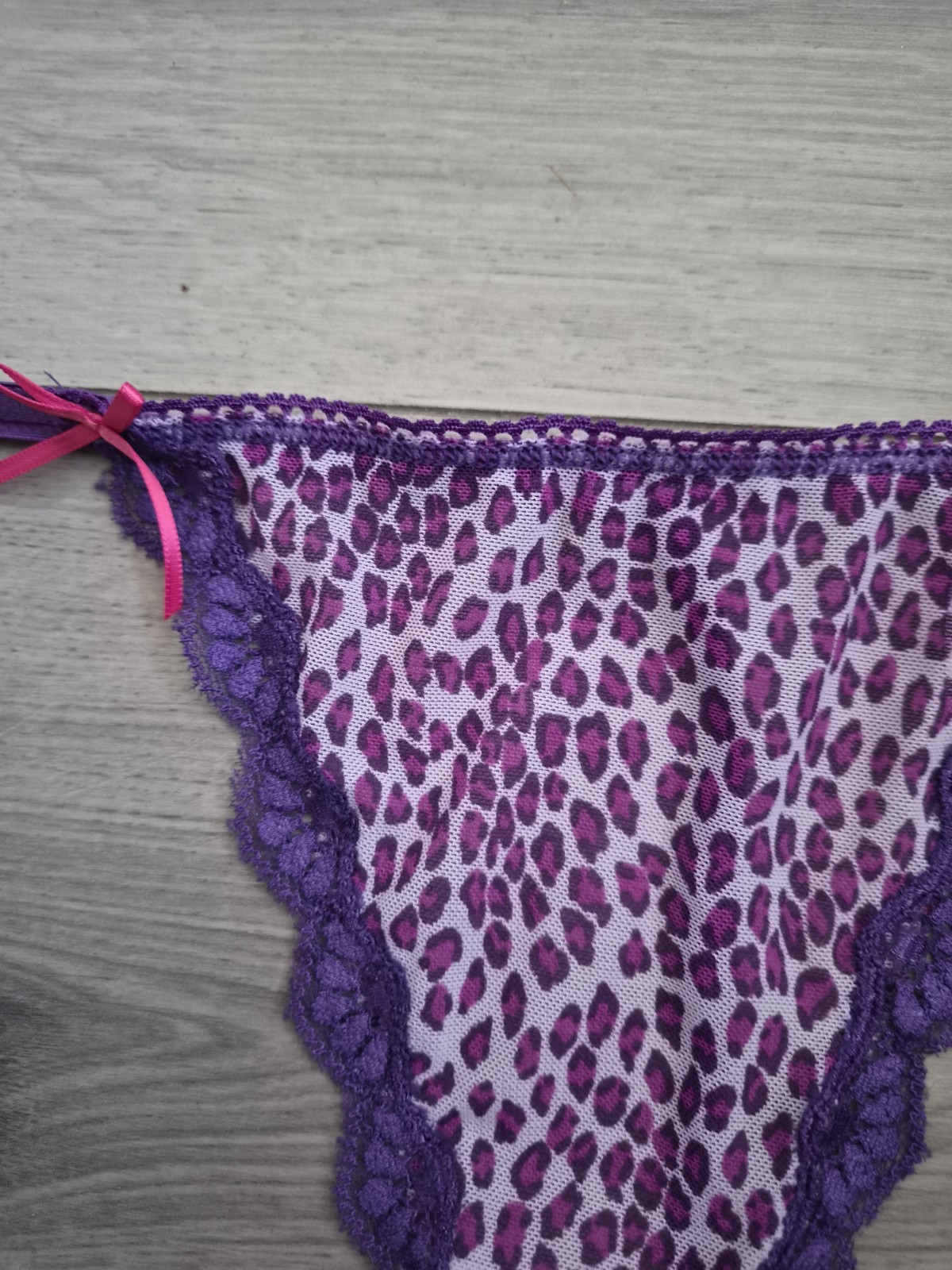 BNWOT Vintage Ann Summers Purple Leopard Print Lace Trim G String Thong Sz 10-14