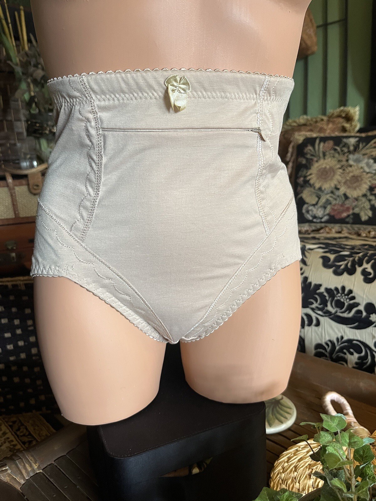 ANGELINA Shaper Panties L beige Zipper Pocket Travel Briefs Shapewear high waist