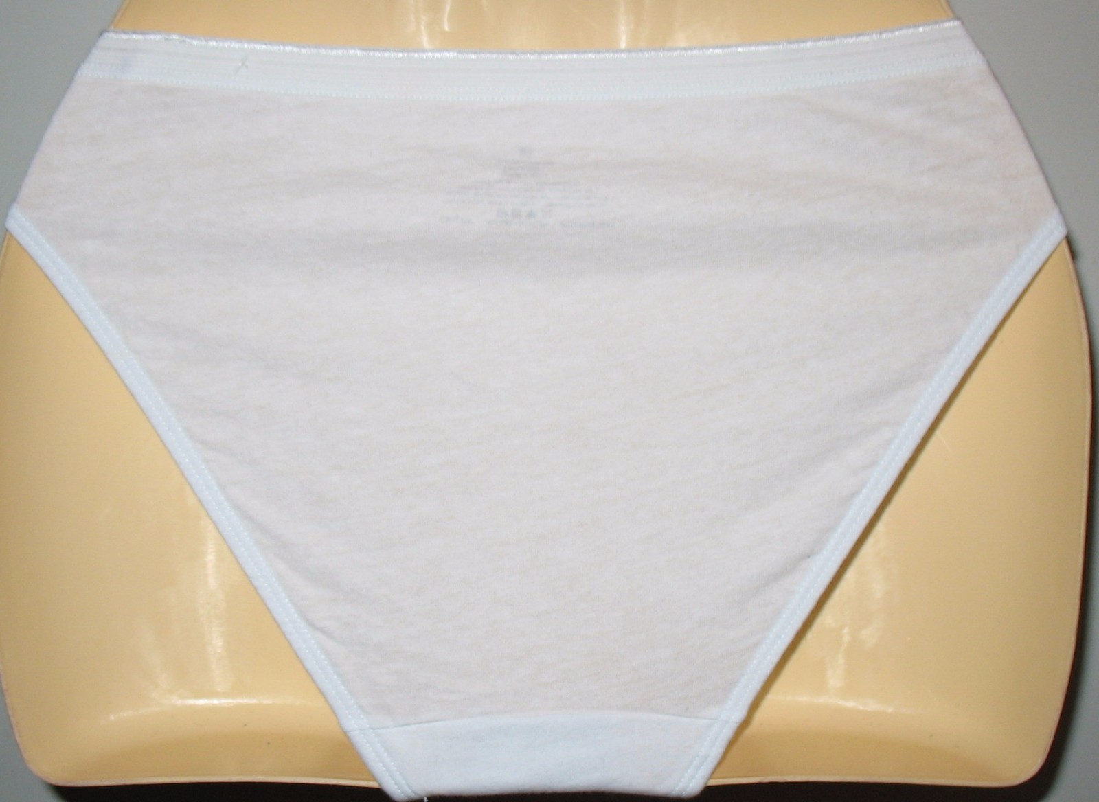 THE BEST FITTING PANTY IN THE WORLD – NEW – S / 5 – WHITE 100% COTTON BIKINI