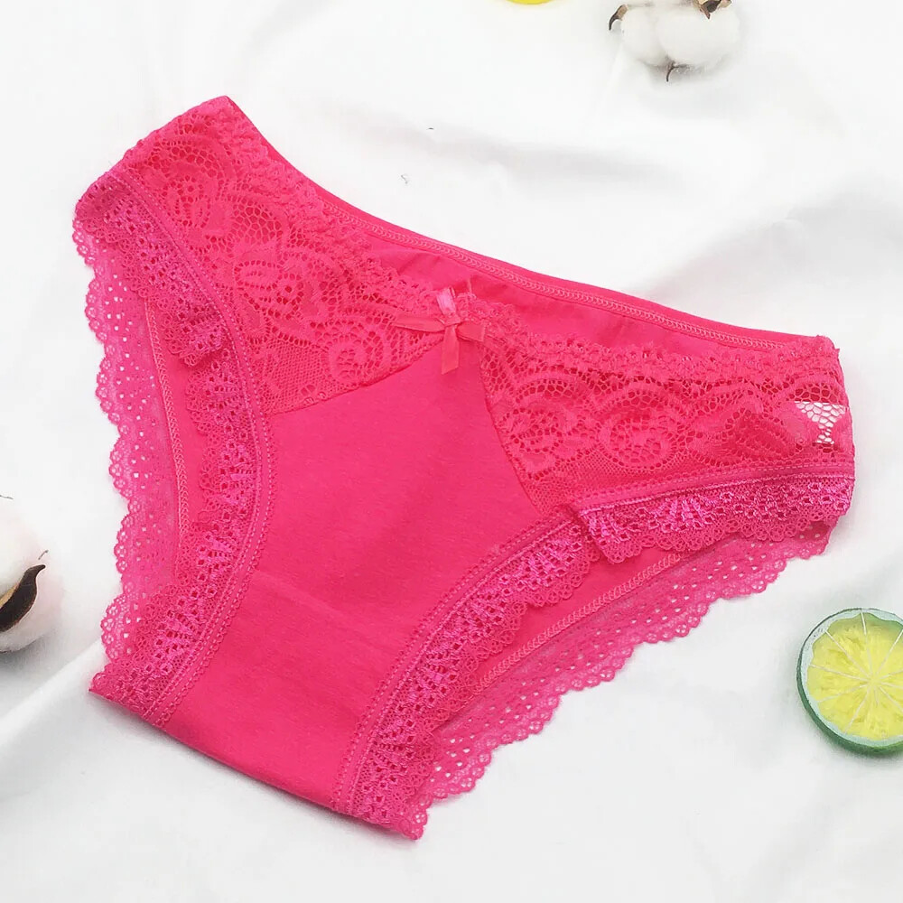 5-Piece Women’s Cotton Lace Briefs – Seamless Low-Rise Underwear with Bow Detail