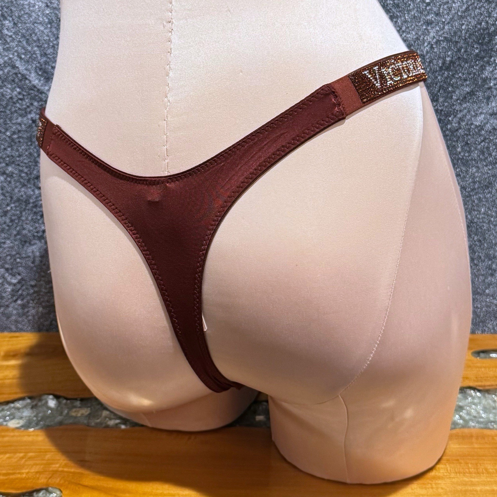 Victoria’s Secret Very Sexy Shine Strap Thong Panty Dark Chili XL NWT