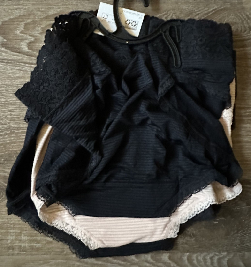 3 Radiant Vanity Fair Light & Luxe Bikini Panties 2 Black 1 Pink Women 3XL 10