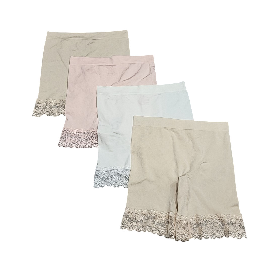 Women’s Size Small Set of 4 Seamless Under Dress Boxer Briefs Panties
