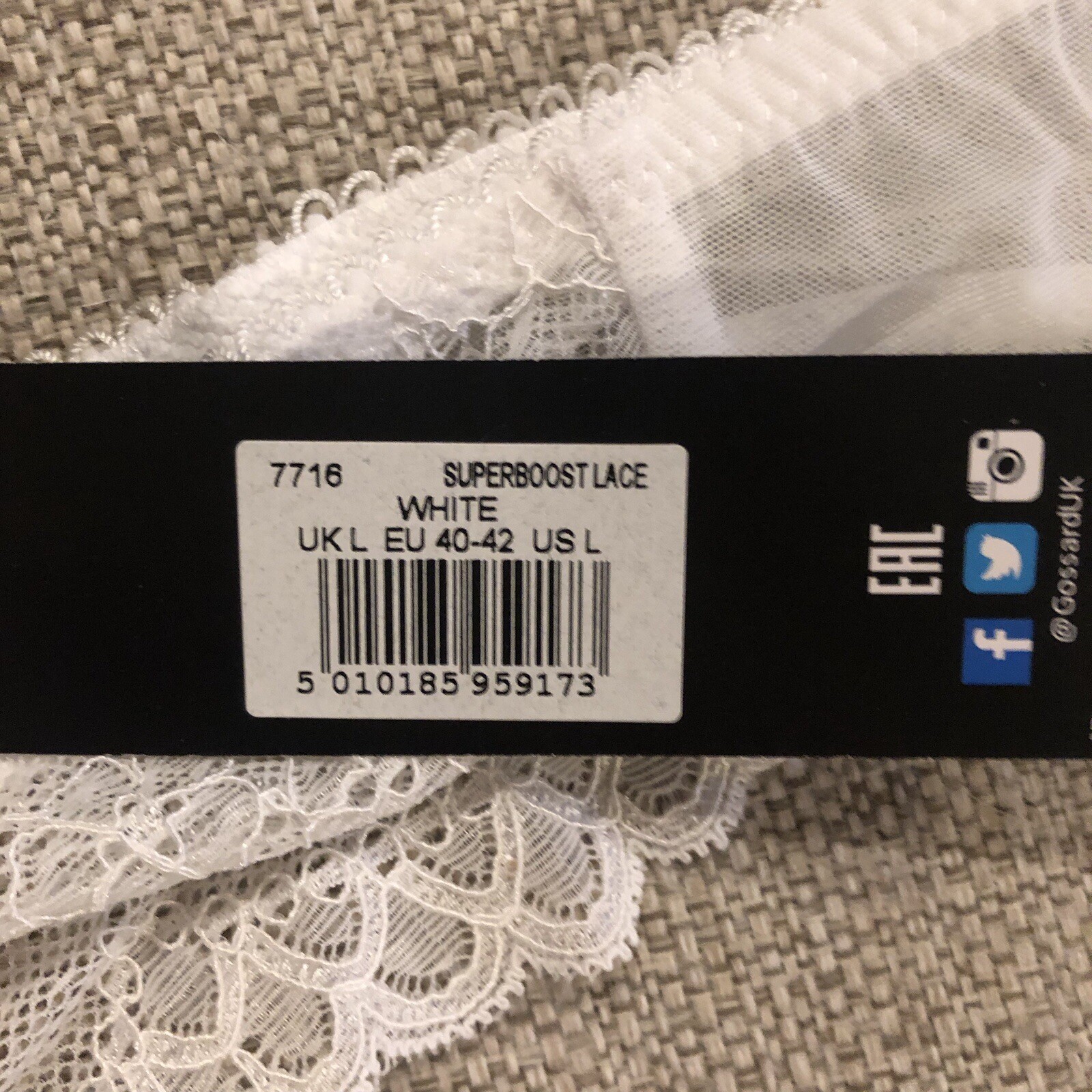 Gossard Superboost Lace Thong Panties Women’s US Size L White NWT