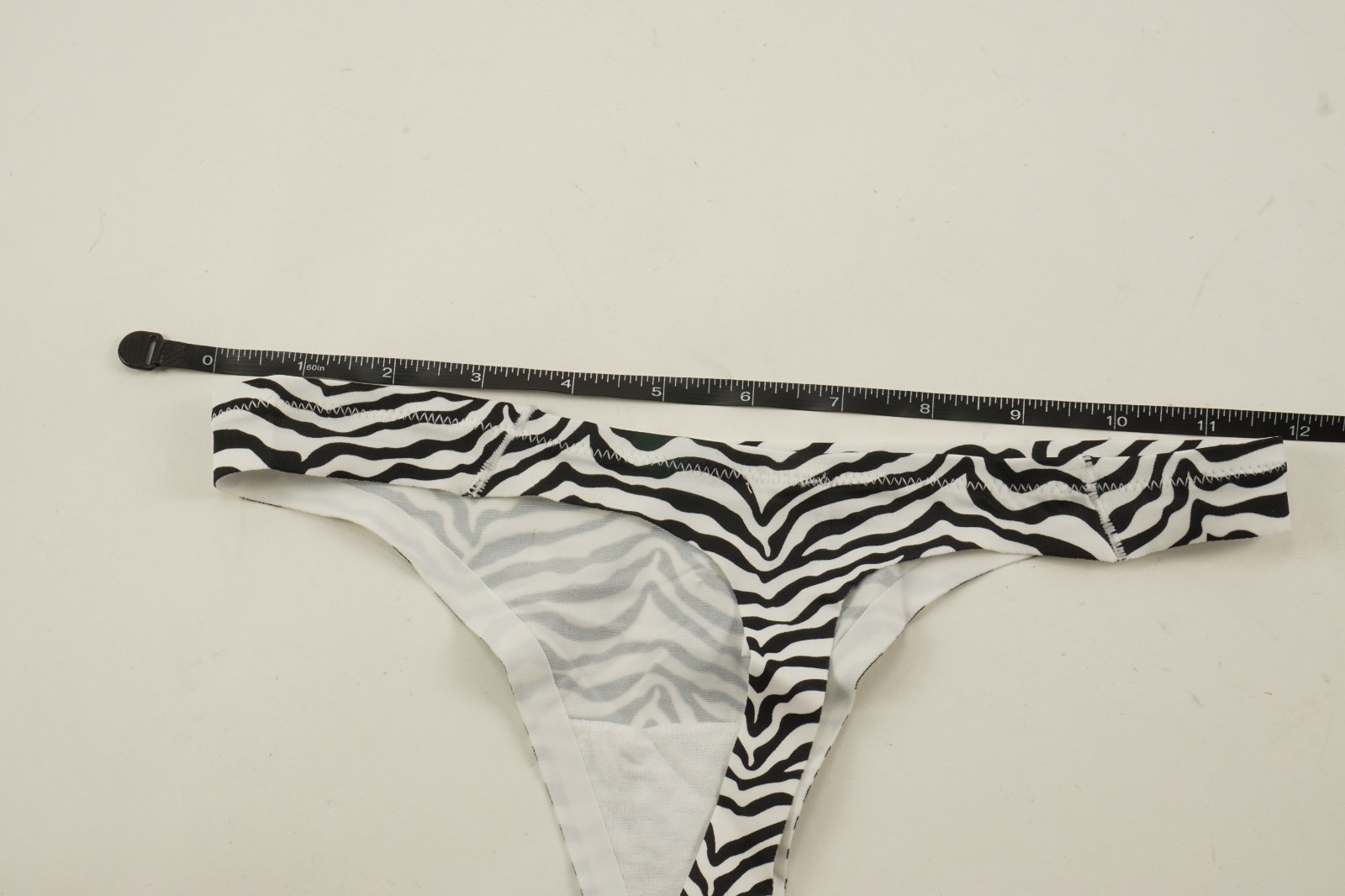 New Maidenform 2 Pack Thongs Small Zebra Striped Blue Lineless Nylon Underwear