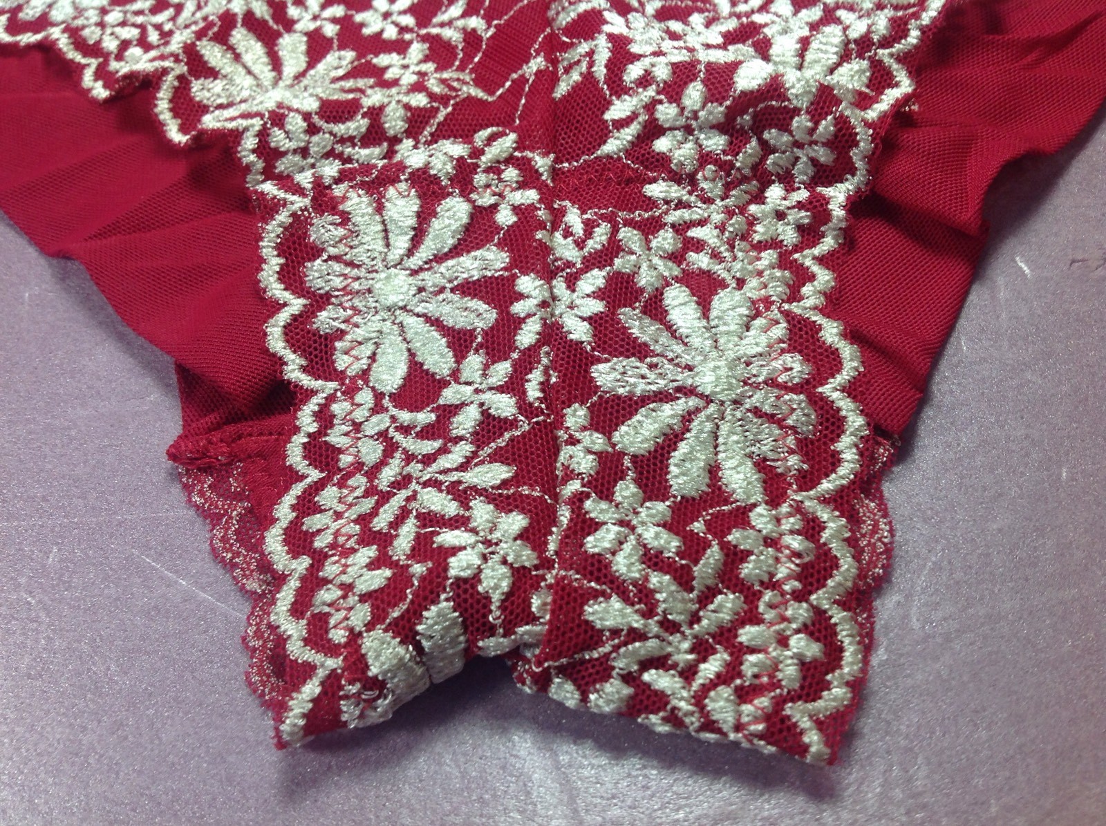 Women Panties,bikinis ILUSION Size L. Red Floral W/gauze Fishnet Decoration