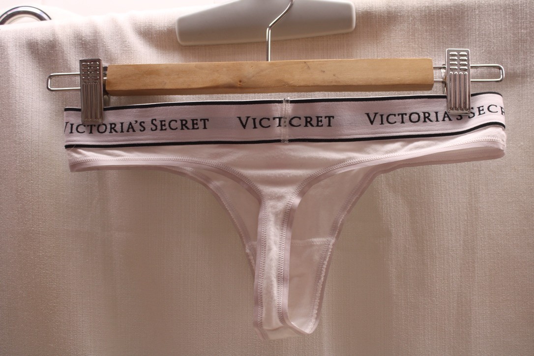 Victoria’s Secret Logo White Cotton Elastane String Thong High Leg Cheeky S/P