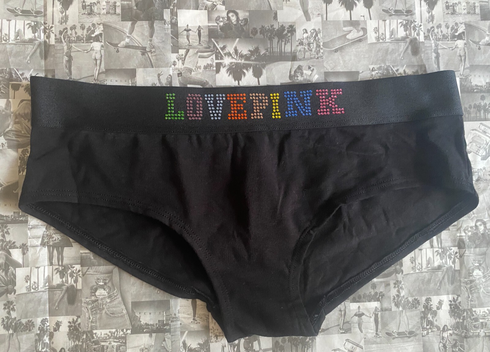 NWT Victoria’s Secret Pink waistband logo panty Hipster Rainbow BLING Logo Large