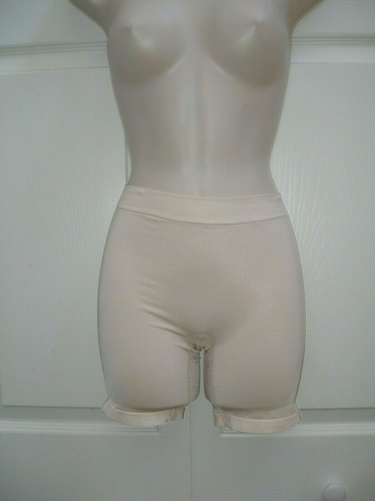BREEZIES Women’s Size Small Nude Lightweight Pantie Girdle Stretch Fabric New