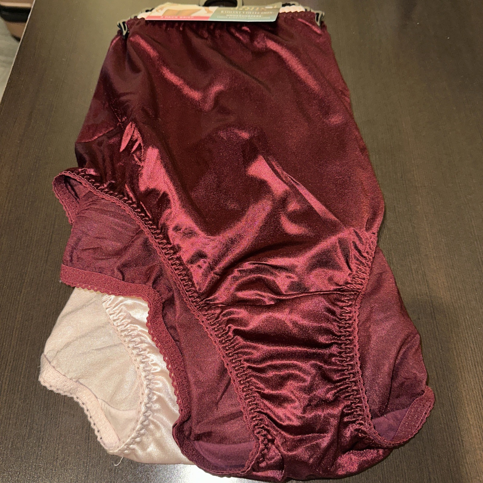 Vanity Fair Radiant Undershapers Brief Underwear 3 Pair Nylon Women 5XL/12