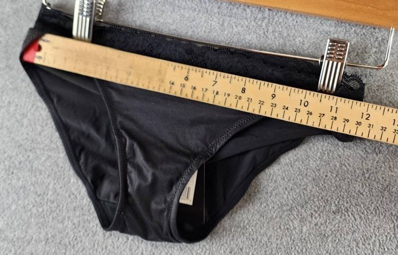 Natori Discreet Bikini Underwear Women XS Black Solid Elastic Waist Pull On