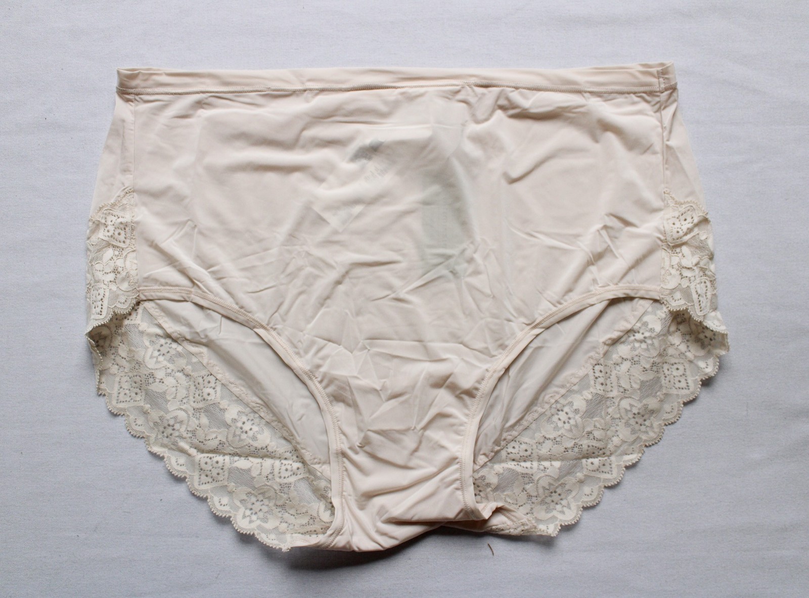 Intimissimi Women’s High Waisted Microfiber Brief Panty ZG3 Natural Size 3XL NWT