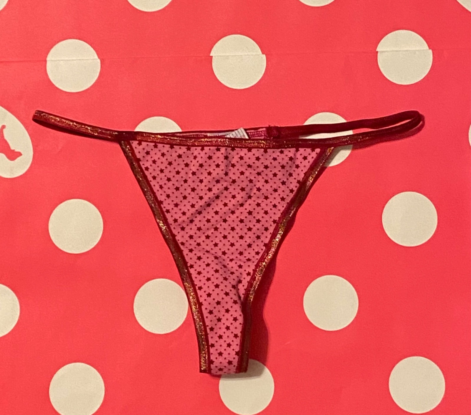 Victoria’s Secret Pink 2006 Y2k t-shirt Bra & V-String Thong panty set 32C S vtg