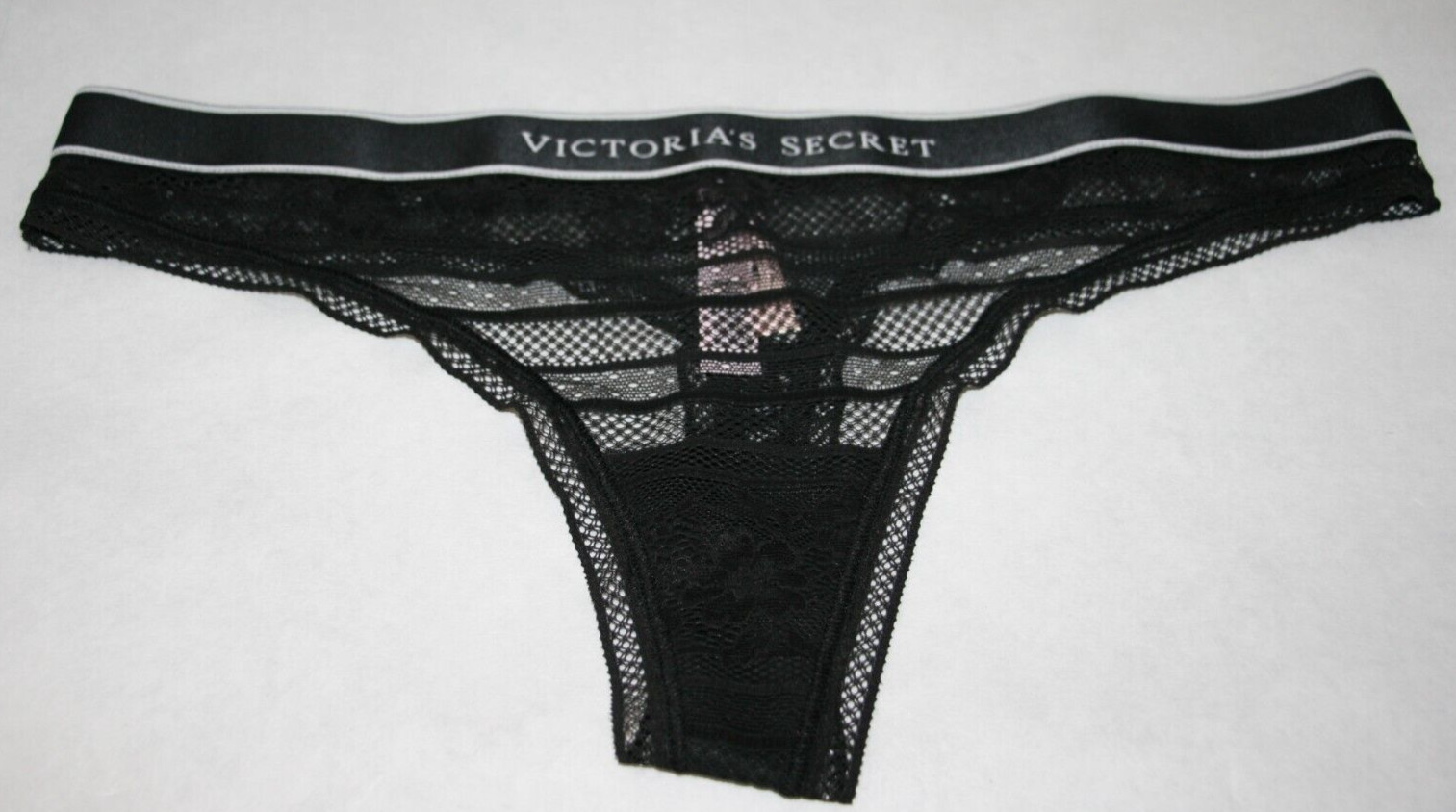 Victoria’s Secret Logo Lace Thong Panty Black Low-Rise Elastic Waistband L NEW