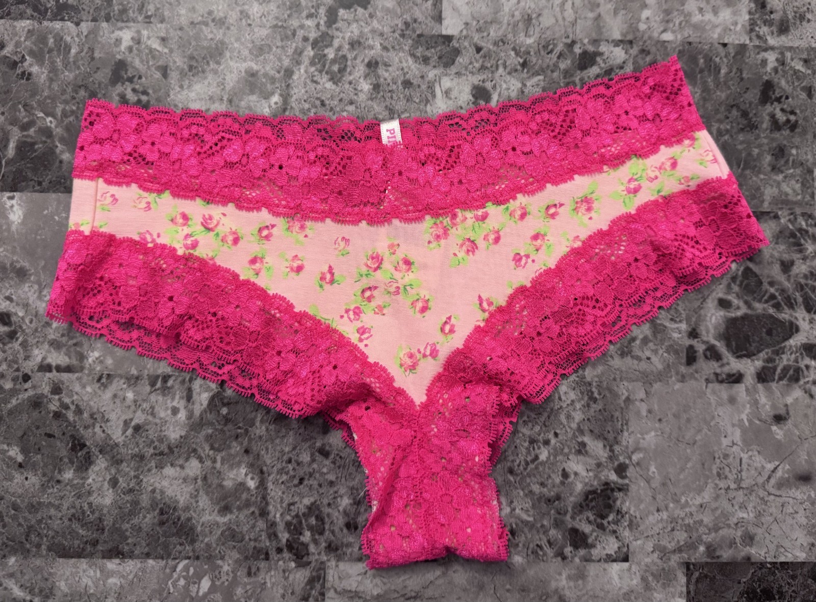 NWT VICTORIA’S SECRET PINK XS ROSE FLORAL LACE VINTAGE RARE CHEEKY PANTIES