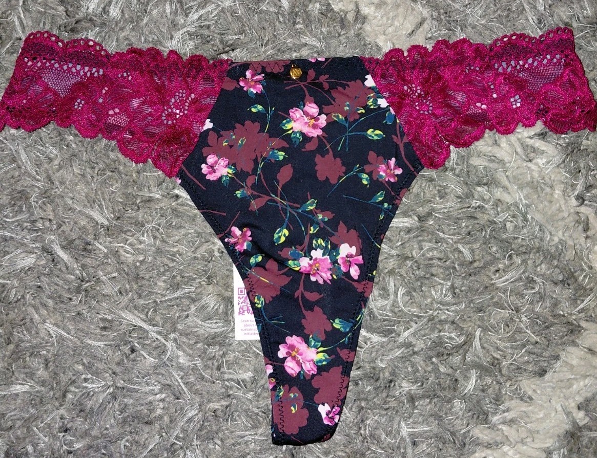 Adore Me/VS Floral Lace Sided Thong Panty NEW Medium Floral