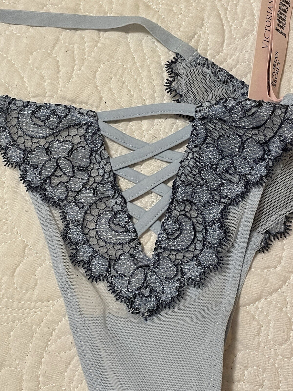 New $30 Victoria’s Secret M Women’s Blue Lace Thong Panty V String summer NWT