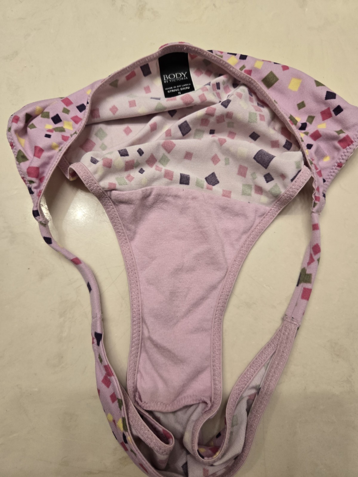 Vintage Victoria’s Secret Body By Victoria String Bikini Panties Small Pink 2003