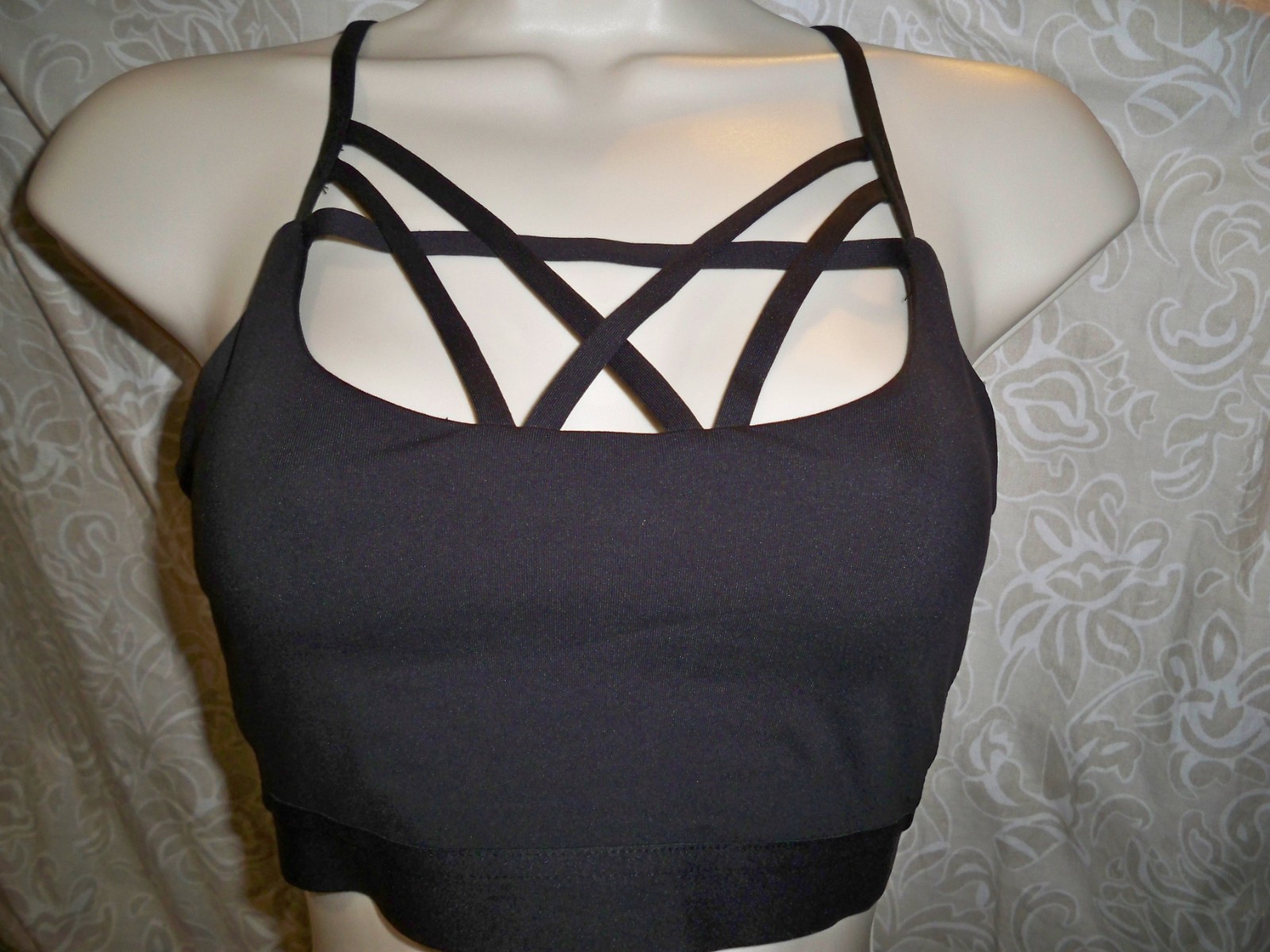 SPORTSBRA H&M CAGE BLACK UNLINED LARGE L NEW