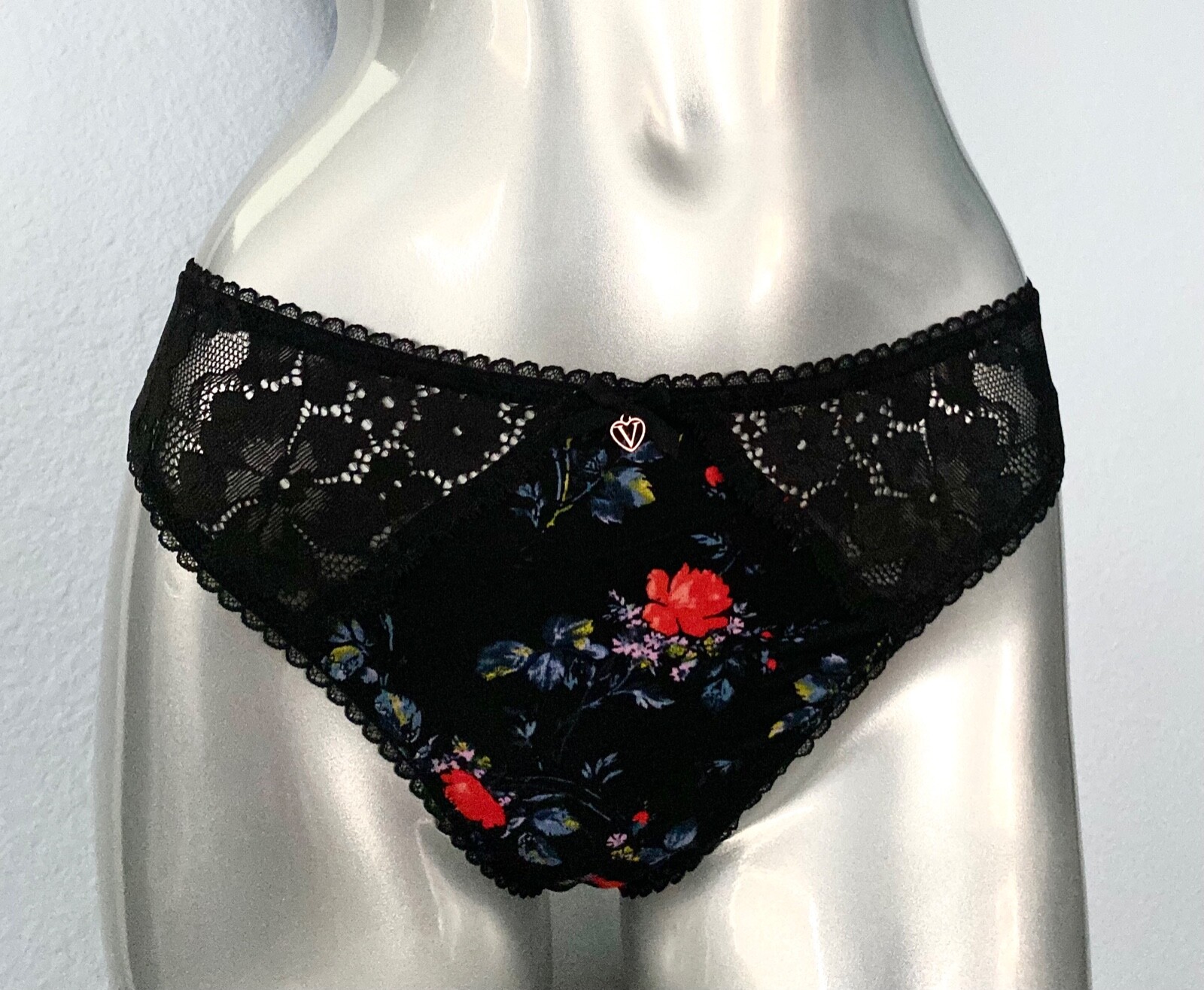 Victoria’s Secret Thong Panty Body Victoria Black Floral Soft S M XL