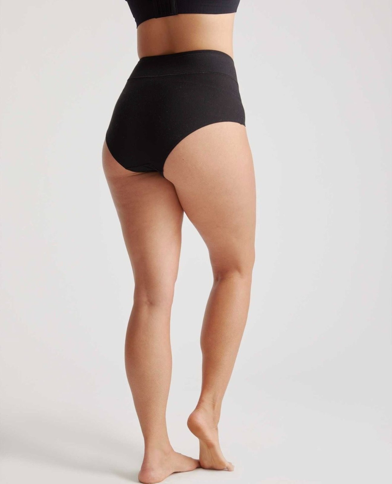 NWT Quince Micromodal Maternity & Postpartum Brief (6-pack) in Black – Medium