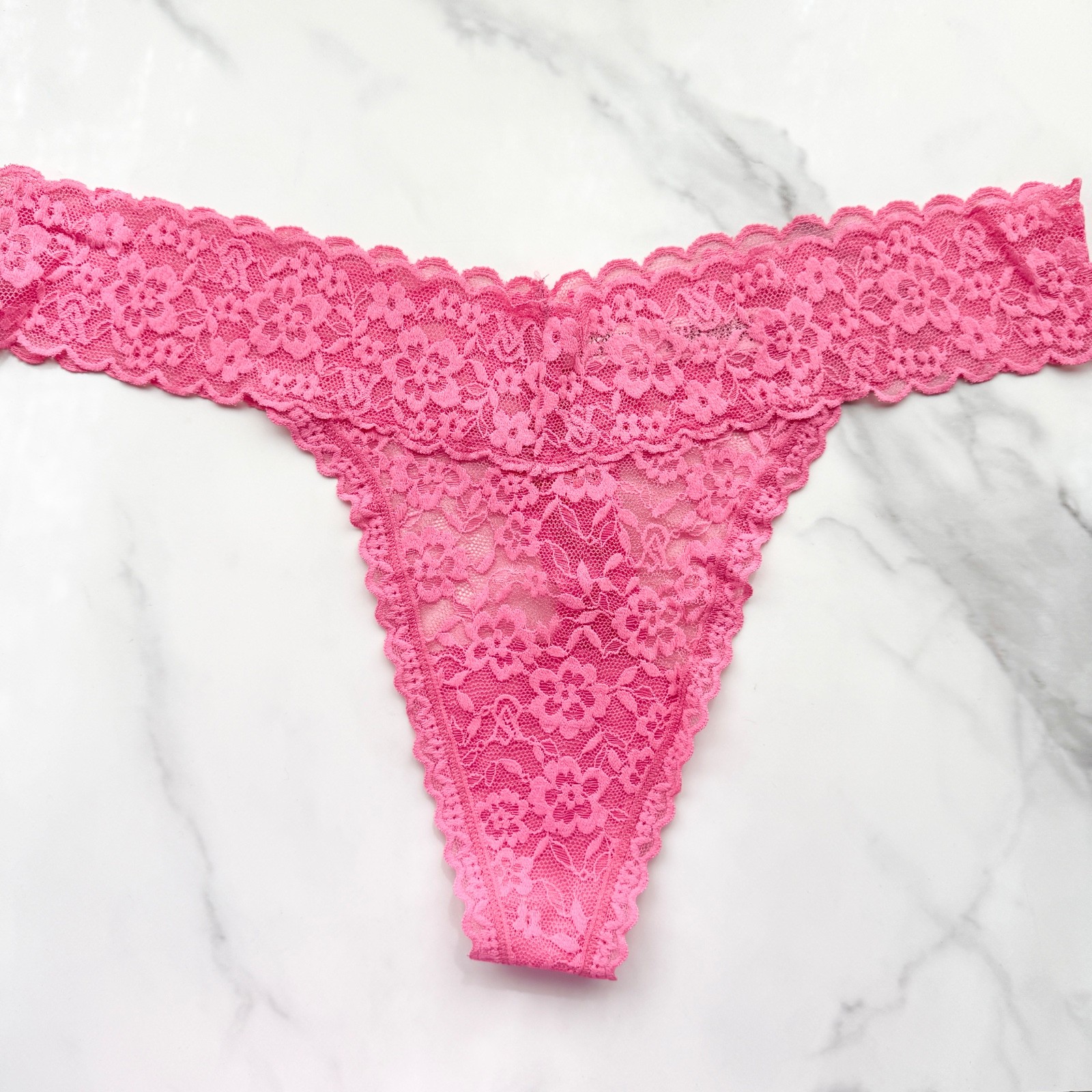 Victoria’s Secret The Lacie Lace Thong Panty Rose Garden SZ XL