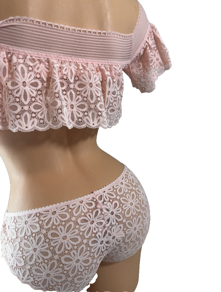 VICTORIA’S SECRET PINK FLORAL LACE BRALETTE SMALL & CHEEKY PENTIES MED SET NWT