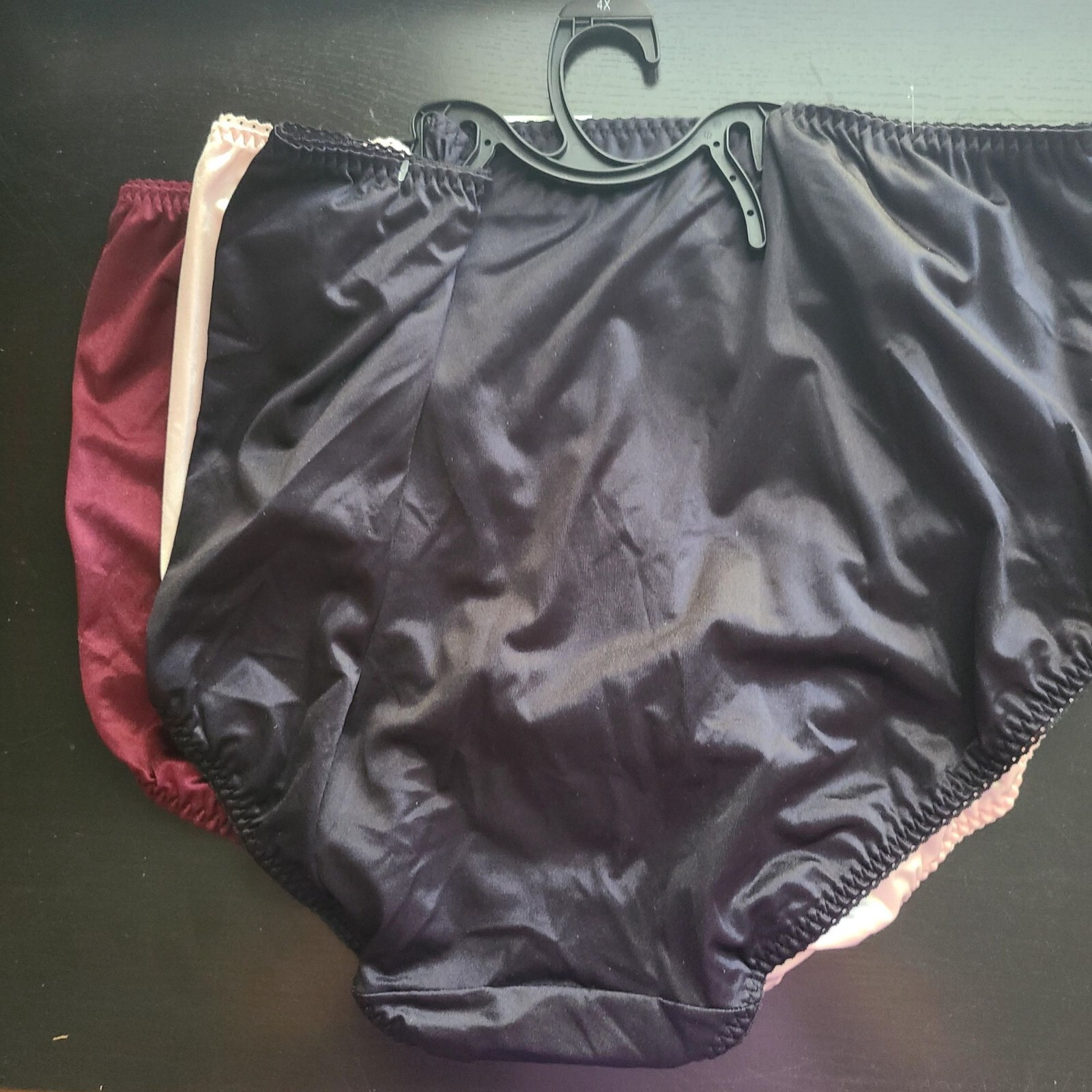 Radiant Vanity Fair Womens 3-Pack Panties Undershapers Light Control Size 5XL/12