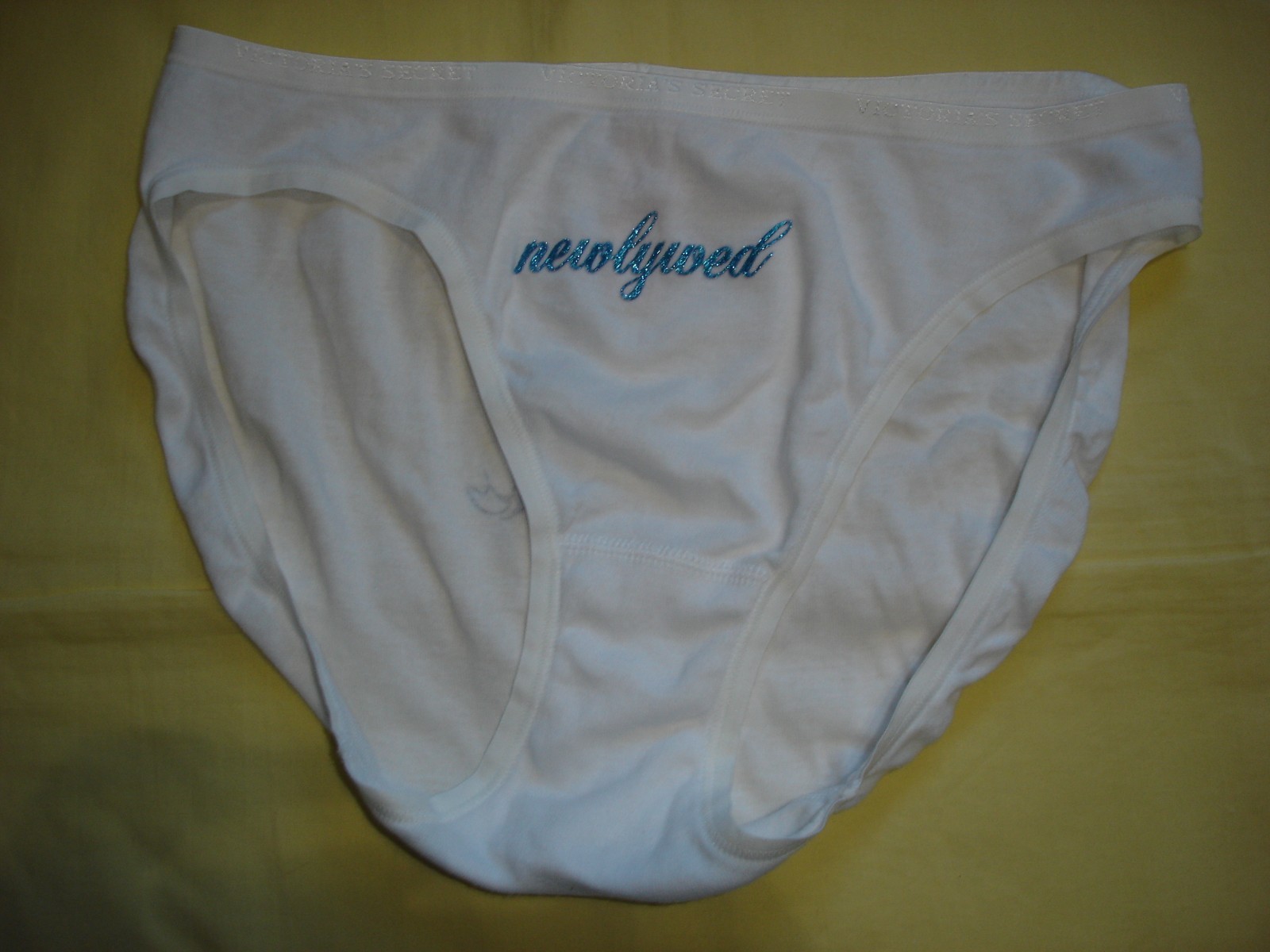 NWT New Victoria’s Secret Bridal NewlyWed Low Rise Bikini Panties L Vintage Rare