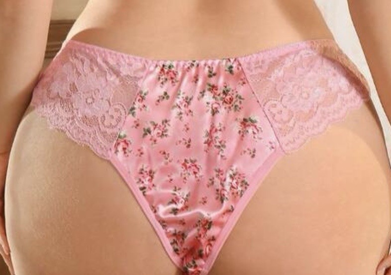 New 4X 4XL Shiny Pink Floral Satin & Scalloped Edge Lace Sides Bikini Panties
