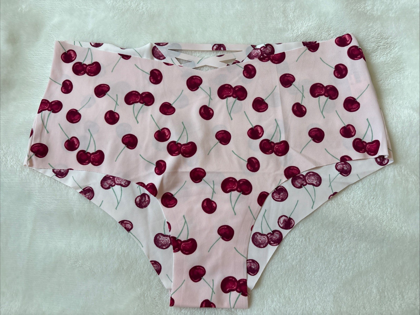 Victoria’s Secret Panties Cheeky Panty No Show Strappy Pink Red Cherries Medium