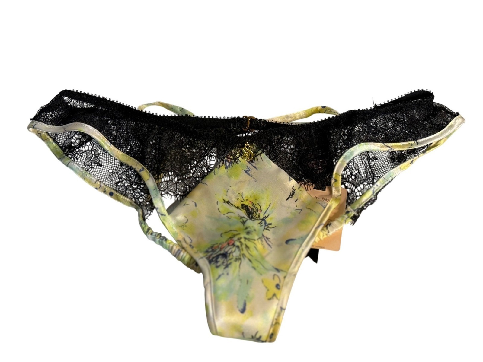 NWT Victoria’s Secret Designer Collection FANTASY ISLAND Panties XS Black Lace