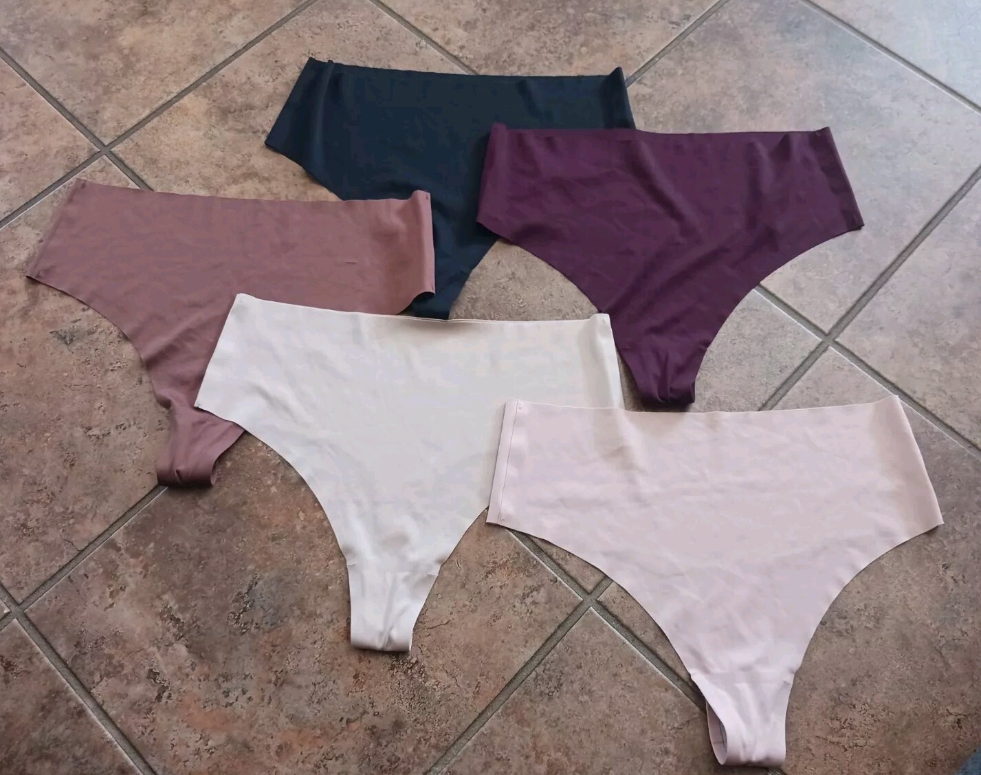 Lot Of 5 Women’s Large Laser Cut Seamless Bikini Panties Multicolor Sexy
