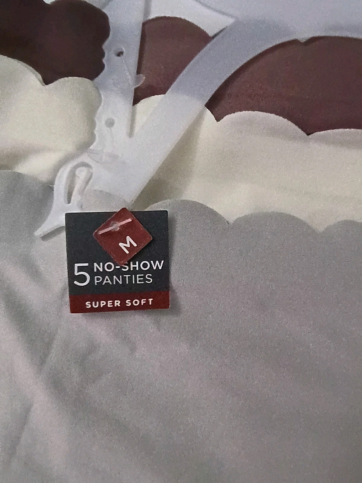 NWT Danskin Womens No Show Panties 5-Pack Size Medium Multi Color Seamless