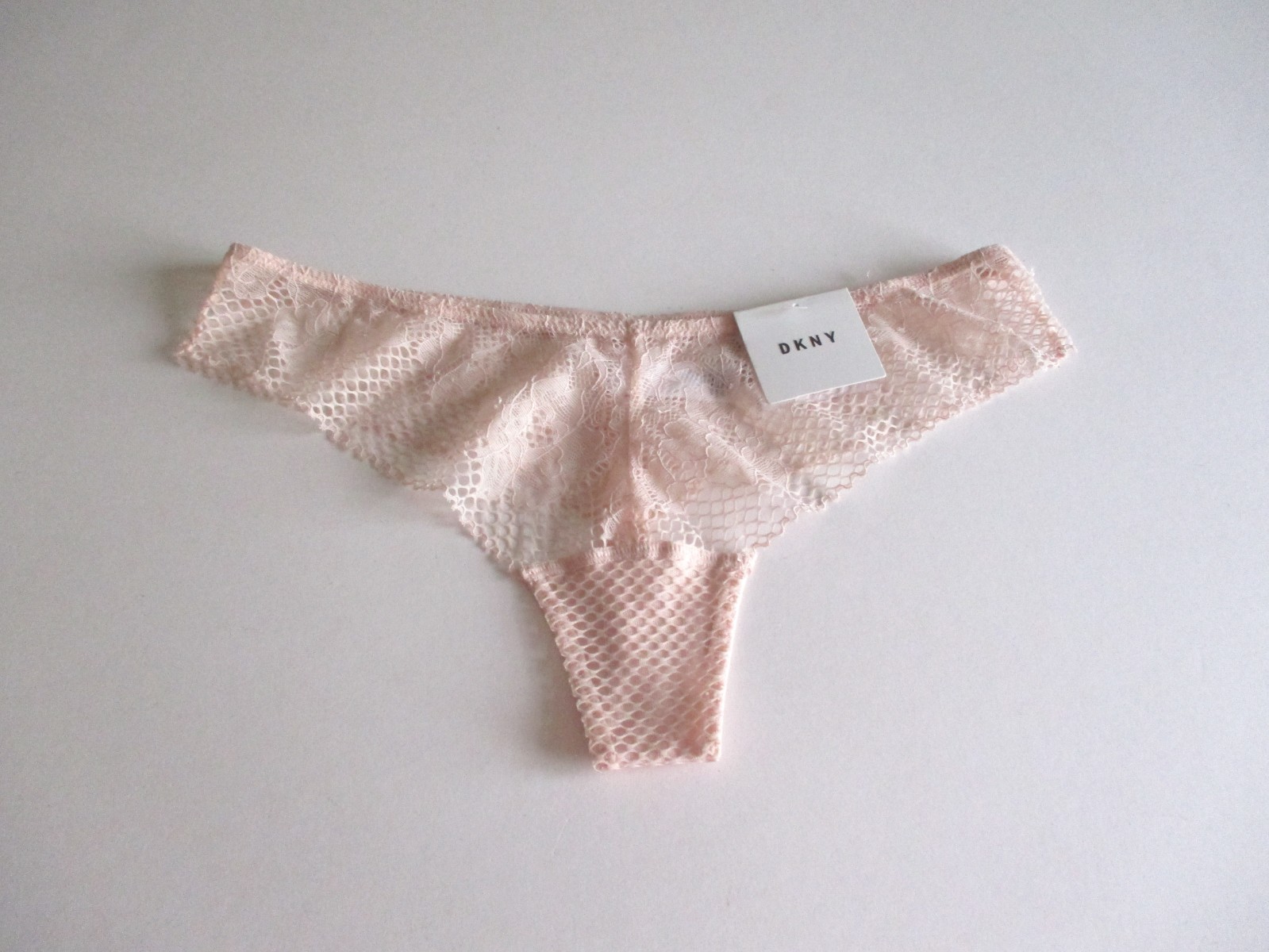 DKNY Soft Tech Lace Thong DK4051 S MSRP $22.00 NWT