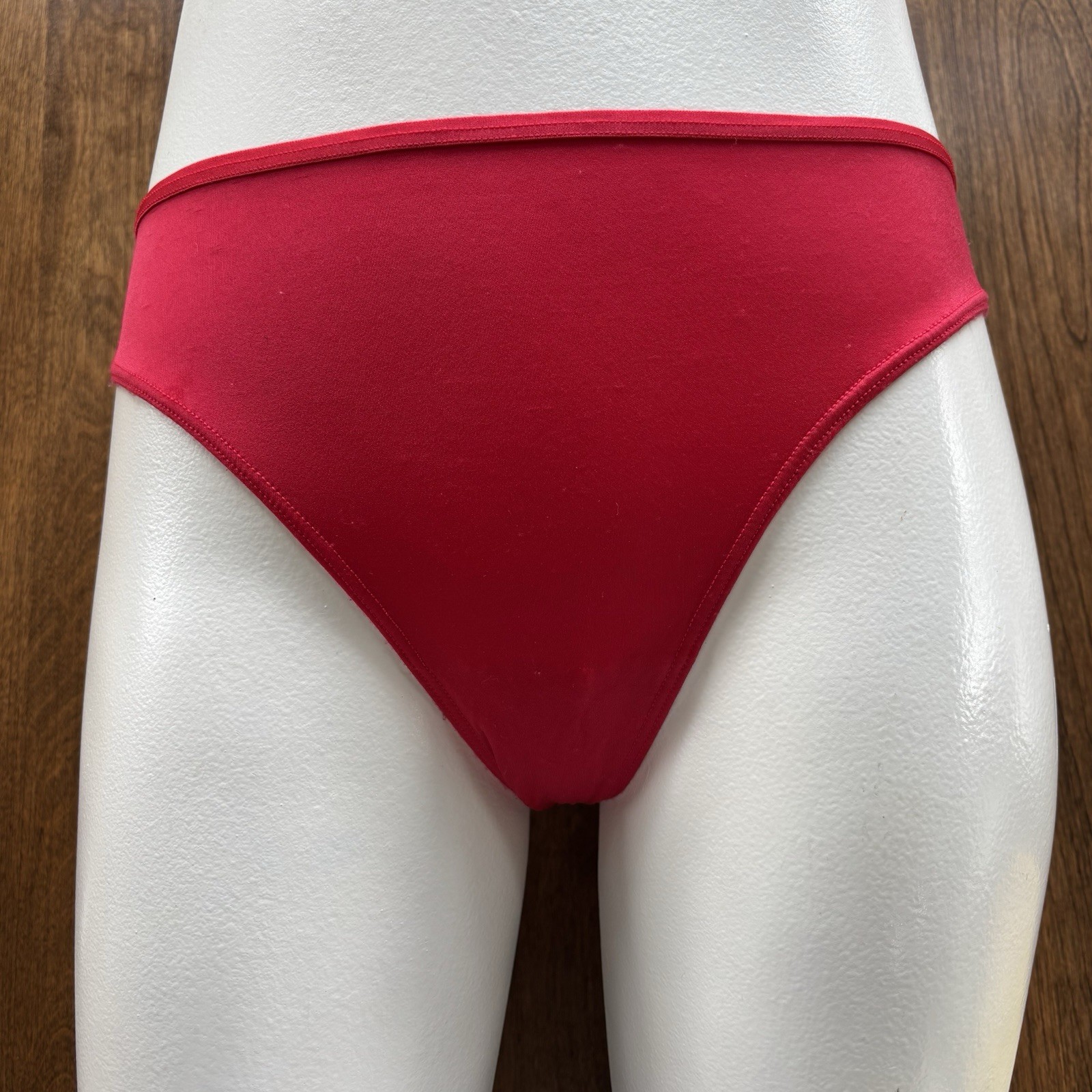 Victoria’s Secret Thong Panty Silky Rhinestones Gem Bow Red Shiny Large NWOT