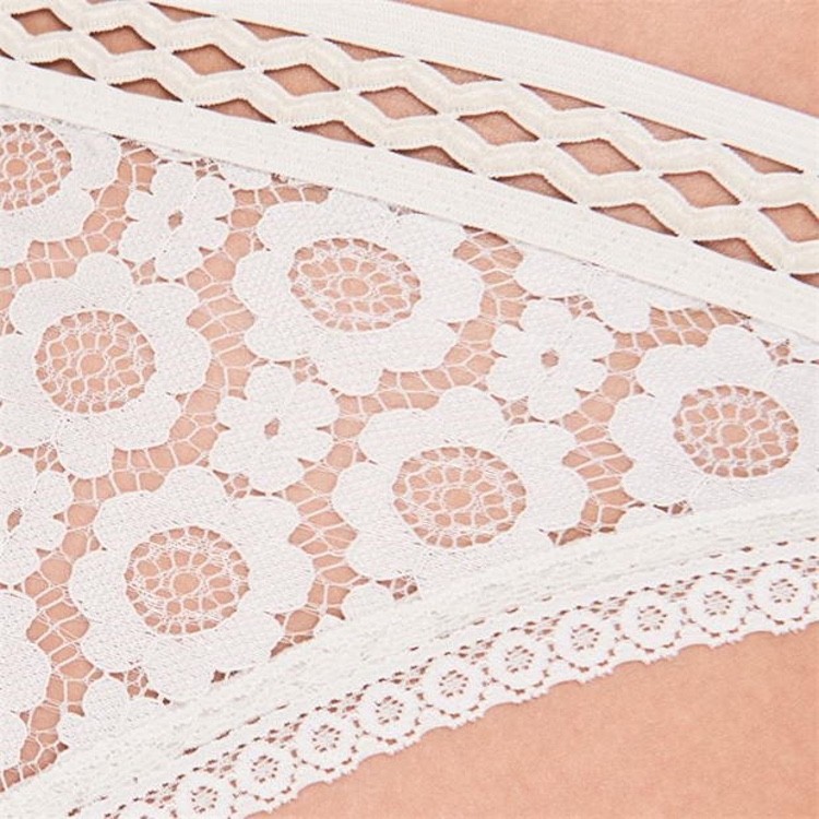 STELLA McCARTNEY Mia Remembering Lace Brief Size M BNWT