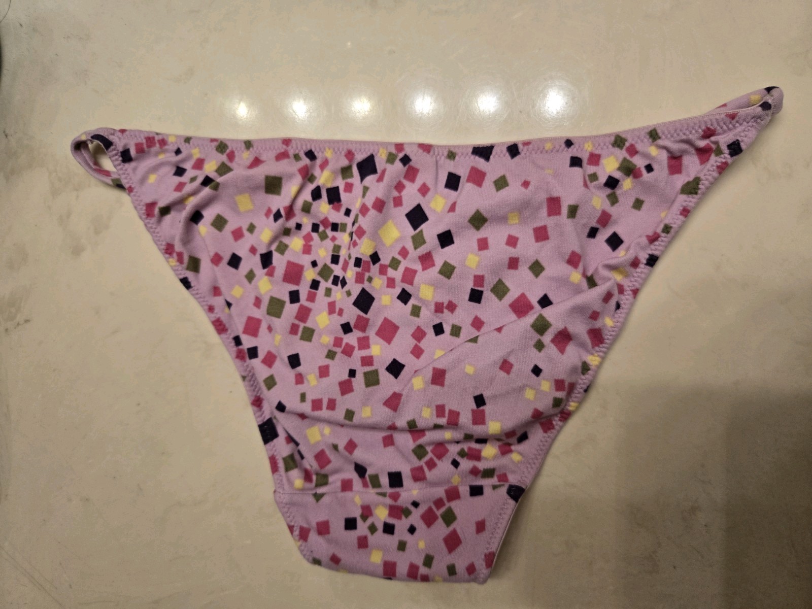 Vintage Victoria’s Secret Body By Victoria String Bikini Panties Small Pink 2003