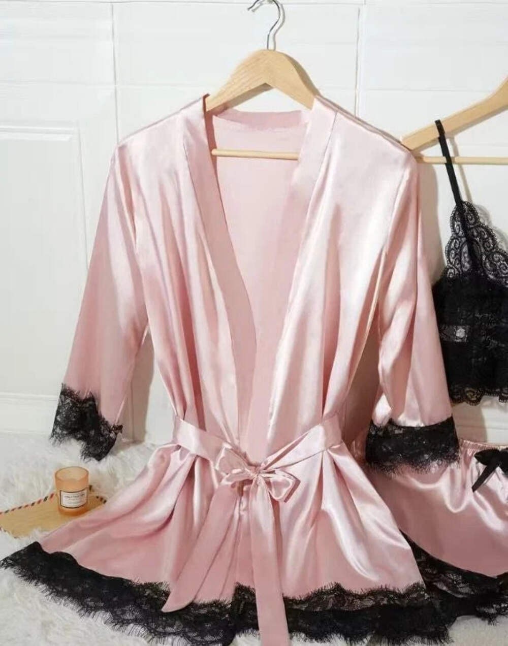 Silky feel baby pink satin black lace trim 4 piece lingerie set size 16/18 (XL)