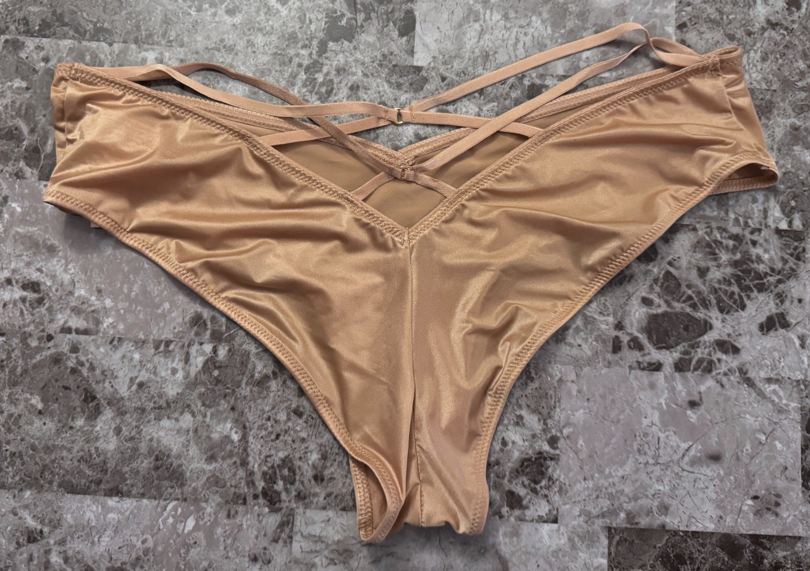 NWT VICTORIA’S SECRET BEIGE SATIN SMOOTH STRAPPY BACK GOLD RING CHEEKY PANTIES